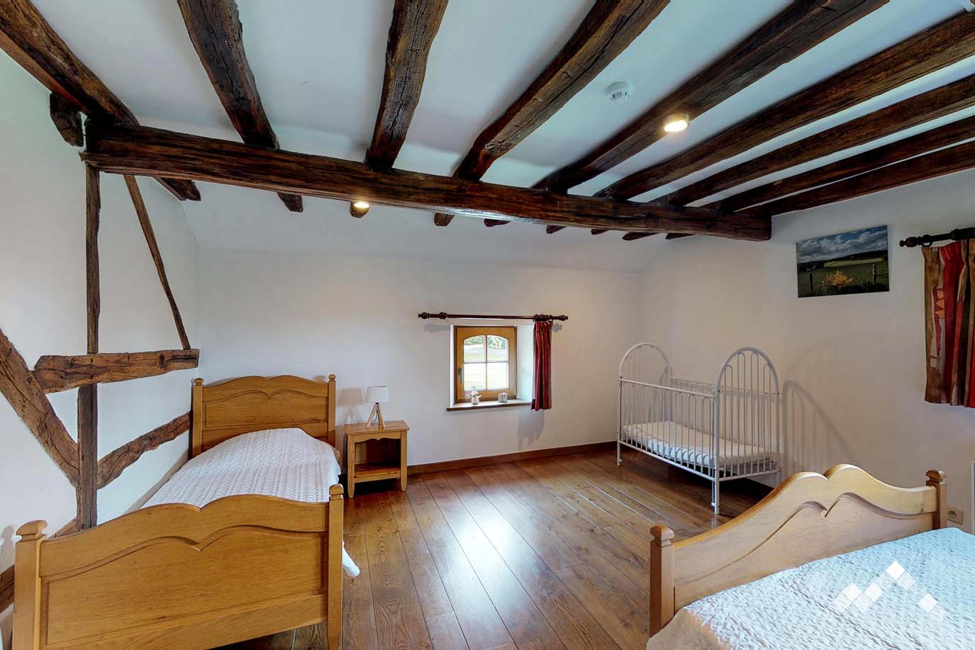 JADIS COTTAGE-40